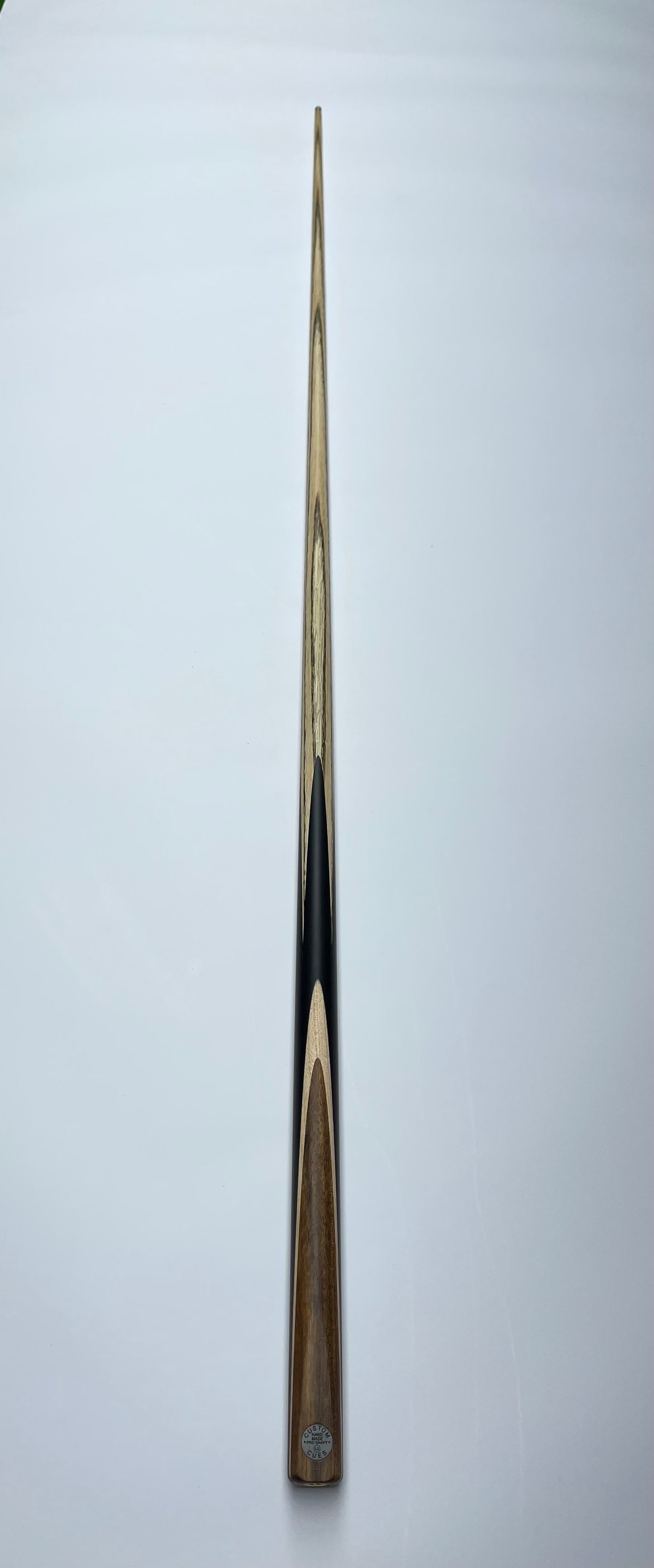Pro Shaft LD Series Cue (Traditional RONNIE design)